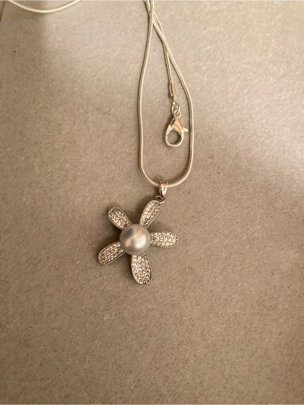 Silver Freshwater Pearl Flower Pendant in White